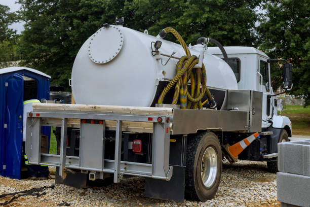 Portable Toilet Options We Offer in Lauderdale By The Sea, FL